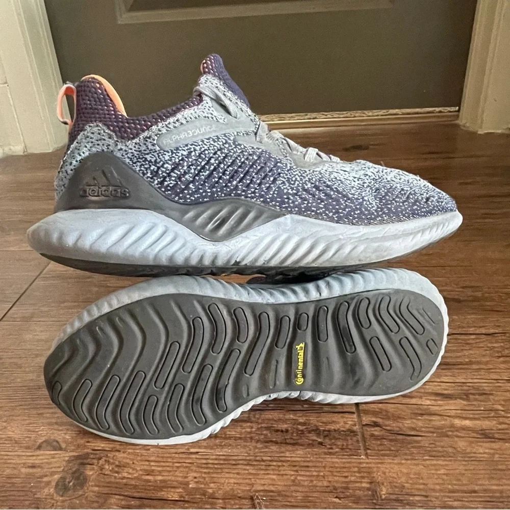 Adidas Alphabonce men’s size 9